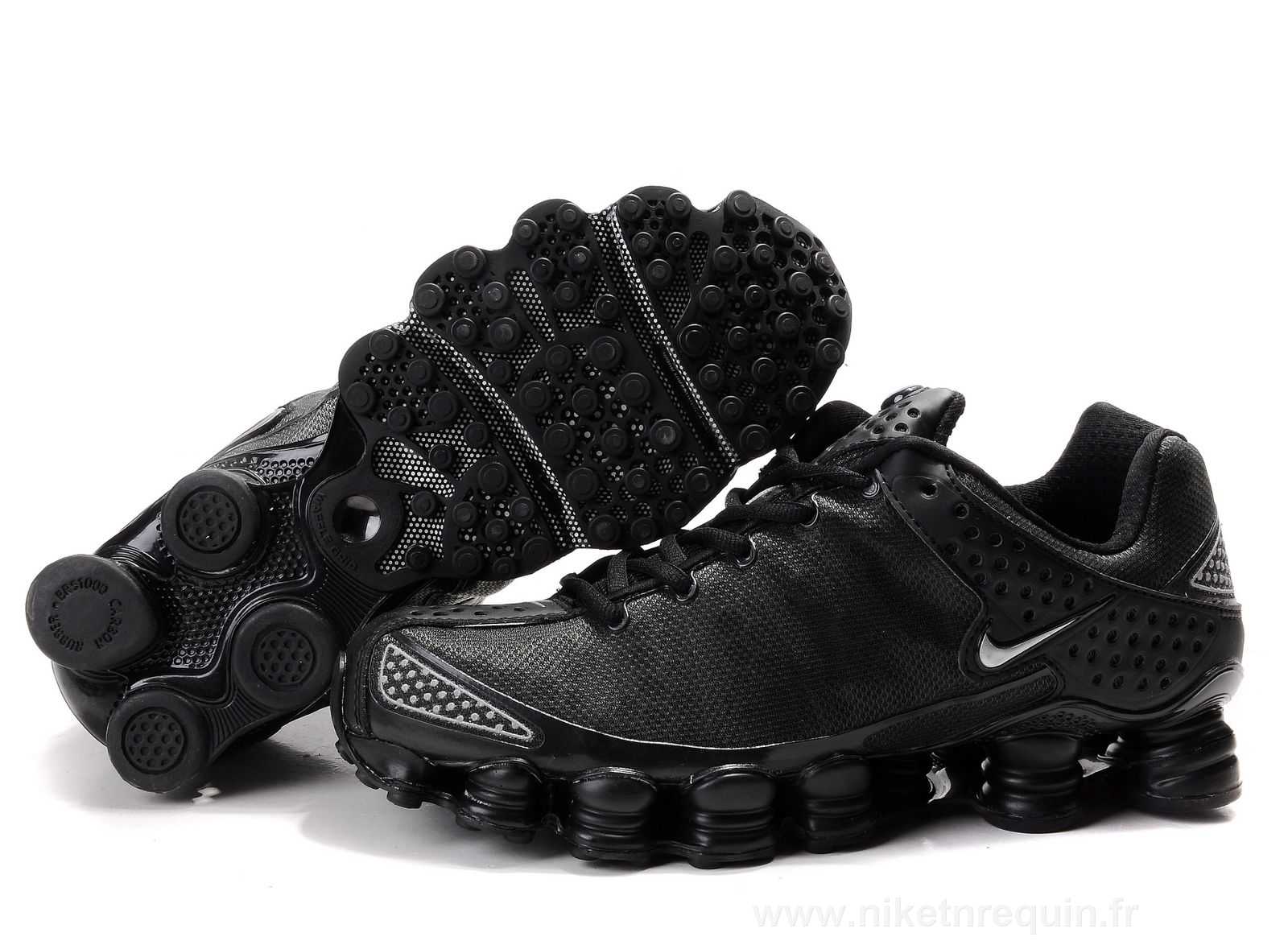 Noir Nike Shox Tl3